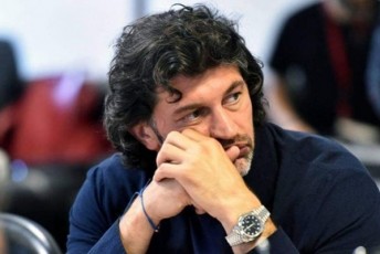 kaxa-kalaZe-saocreba-iyo-lordTa-palataSi-saqarTvelos-Sesaxeb-debatebi-davTvale-da-darbazSi-sami-kaci-iyo-es-Cveni-qveynis-mimarT-maT-damokidebulebaze-miuTiTebs