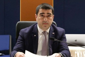 Salva-papuaSvili-29-aprilis-arCevnebi-Zlierad-asaxavs-eleqtoratis-mzard-mxardaWeras-qarTuli-ocnebisa-da-misi-politikis-mimarT