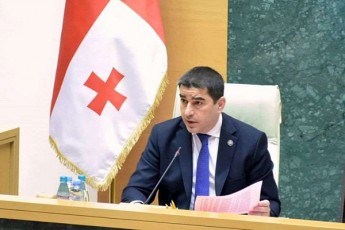 Salva-papuaSvili-samniZes-sagamoZiebo-komisiis-sakiTxze-opoziciis-ar-yofila-moTxovna-rom-sakiTxi-Setanili-yofiliyo-plenaruli-sxdomis-dRis-wesrigSi-amitom-aq-pretenziebi-mgoni-naklebad-misaRebia