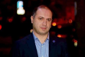 givi-miqanaZe-viola-fon-kramonze-rodesac-is-qarTvel-xalxsa-da-xelisuflebas-erTmaneTisgan-mijnavs-es-aris-sufTa-rusuli-narativi