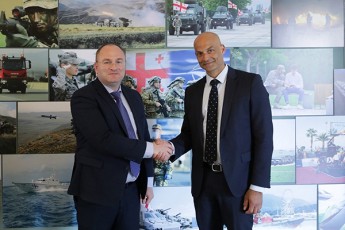 Tavdacvisa-da-uSiSroebis-komitetis-Tavmjdomare-irakli-beraia-da-komitetis-wevrebi-saqarTveloSi-vizitad-myof-nato-s-generaluri-mdivnis-TanaSemwes-jeims-apaturais-Sexvdnen