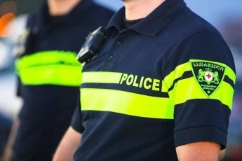 policiam-ganzrax-mkvlelobis-faqti-cxel-kvalze-gaxsna---dakavebulia-erTi-piri