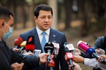 arCil-TalakvaZe-daviT-araxamias-gancxadebaze-samwuxaro-da-sevdiania-rom-mZime-omSi-myofi-qveynis-politikosi-maRali-Tanamdebobis-piri-saqarTvelos-Sida-politikur-sakiTxebze-gancxadebebis-gasakeTeblad-iclis