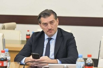 mixeil-yavelaSvili-opoziciis-zogierTi-warmomadgeneli-rogorc-Cans-dakavSirebulic-aris-qolcentrebTan-amitom-opoziciuri-flangidan-sagamoZiebo-komisiis-Seqmnam-SeiZleba-Tavad-gamoZiebas-SeuSalos-xeli