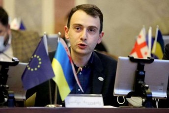 giorgi-CakvetaZe-zura-jafariZis-treningze-axal-simaRleebs-ipyroben---gaurkveveli-miznebisTvis-arasrulwlovanebsa-da-axalgazrdebSi-areulobisa-da-revoluciis-pirdapiri-propaganda-midis