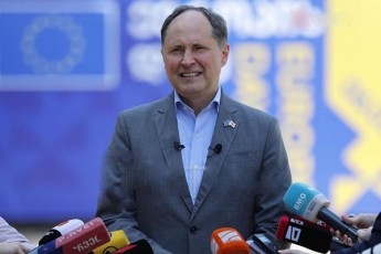pavel-herCinski-Cven-evropis-dRes-aRvniSnavT-am-dRes-saqarTvelo-evropuli-perspeqtiviT-xvdeba---es-didi-warmatebaa-Semdegi-etapi-kandidatis-statusis-mopovebaa-rac-kidev-ufro-daaaxloebs-saqarTvelos-evrokavSiris-wevrobasTan