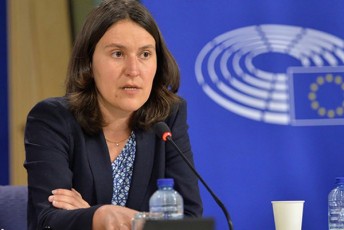 evropis-socialisturi-partiis-vice-prezidenti-konservatiul-partias-progresul-evropul-ojaxSi-araferi-esaqmeba