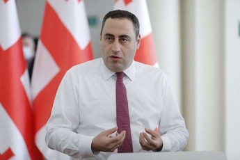 giorgi-vaSaZe-qol-centrebis-imitirebul-saqmeze-axali-garemoebebi-vlindeba-rac-imas-adasturebs-rom-mTeli-saxelmwifo-sistema-Cemi-da-Cemi-ojaxis-winaaRmdeg-orkestrirebul-Setevasa-da-saqmis-gayalbebaSia-CarTuli