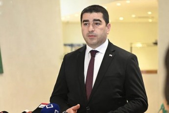 Salva-papuaSvili-opozicia-farisevluria-ara-mxolod-qolcentrebis-saqmeze-gvaxsovs-qsenofobiuri-kampania-rusi-erovnebis-adamianebisadmi-bolos-ki-aRmoCnda-maTze-farTebi-hqondaT-gaqiravebuli