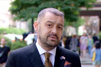 beqa-odiSaria-opoziciaze-maT-surT-rac-SeiZleba-male-miutanon-kezeraSvils-informacia-Tu-ra-xdeba-mis-Tavs-saqarTveloSi