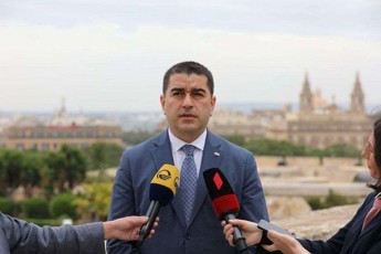 Salva-papuaSvili-mniSvnelovania-rom-IRI-m-an-sxva-damfinansebelma-Riad-uTxras-sazogadoebas-afinanseben-Tu-ara-partias-da-es-fuli-SemTxveviT-xelfasebis-saxiT-xom-ar-midis-partiul-liderebTan