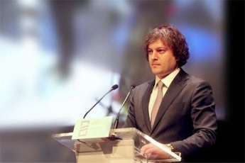 irakli-kobaxiZe-Cven-gvaqvs-konstituciuri-valdebuleba-saxelmwifom-xeli-unda-Seuwyos-Tanamemamuleebis-kavSirs-sakuTar-samSoblosTan-aq-iTxoven-Tanamemamuleebs-xelovnurad-SevuqmnaT-barierebi-es-aris-antisaxelmwifoebrivi-midgoma