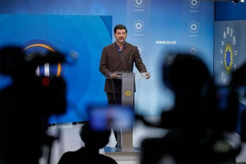 kaxa-kalaZe-ar-vici-nacionalur-moZraobas-ra-piarsvlebi-aqvs-Cafiqrebuli-magram-saakaSvili-aris-damnaSave-da-ixdis-sasjels