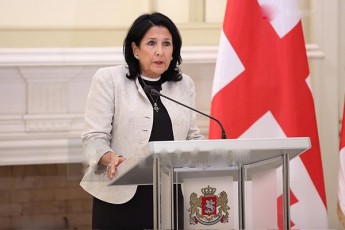 salome-zurabiSvili-Ss-ministrisgan-miviRe-piroba-rom-ojaxi-romelic-yvarelSi-qorwilis-meore-naxevris-gadaxdas-apirebda-wasulia-es-sazogadoebis-gamarjvebaa