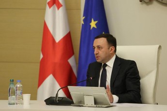 premieri-vmuSaobT-12-prioritetis-ganxorcielebaze-ukraina-da-moldova-kandidatis-statusiT-sargebloben-saqarTvelos-ar-mieca-es-statusi-rogorc-bevrjer-ganvmarteT-es-iyo-bonusi-moldovasa-da-ukrainisTvis-Zalian-gvixaria-maTi-saxeliT