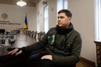 mixailo-podoliaki-dae-viqtor-orbanma-daurekos-Tavis-megobar-putins-da-sTxovos-rusuli-jarebi-ukrainis-teritoriidan-gaiyvanos