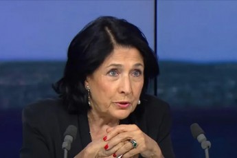 salome-zurabiSvili-saakaSvilze-vfiqrob-mas-kargad-unda-mouaron---arsebobs-eleqtronuli-samajurebi-da-sxva-formebi