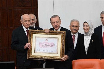 rejef-Taif-erdoRanma-prezidentis-fici-dado