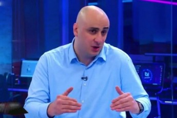 nika-melias-gancxadebiT-misi-gadawyvetileba-partiaSi-darCenis-an-wasvlis-Taobaze-mxolod-xalxTan-erTad-iqneba-miRebuli-da-ara-erTpirovnulad