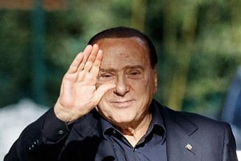 silvio-berluskoni-86-wlis-asakSi-gardaicvala