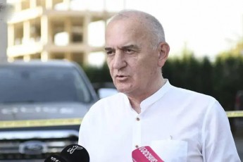 zurab-CxaiZe-mixeil-saakaSvilis-janmrTelobis-mdgomareoba-gaumjobesebulia-bevrad-ufro-aqtiuria-da-misi-ganwyobac-ukeTesia---visurvebdiT-Cveni-rekomendaciebi-kvebis-kuTxiTac-gaiTvaliswinos