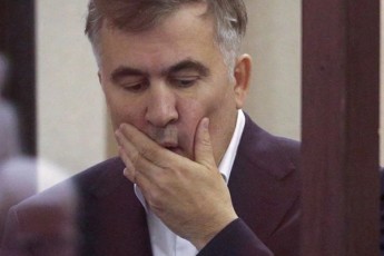 mixeil-saakaSvili-2008-wlis-agvistoSi-me-uari-rom-ar-meTqva-iseve-rogorc-zelenskis-2022-Si-dasavleli-megobrebis-SemoTavazebaze-qveynis-datovebis-Sesaxeb-qarTuli-droSac-aRar-ifrialebda