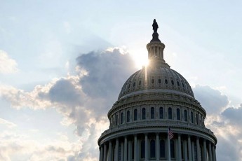 CNN-amerikeli-oficialuri-pirebi-acxadeben-rom-yuradRebiT-akvirdebian-ruseTSi-ganviTarebul-movlenebs