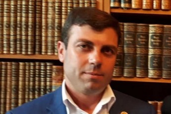 giorgi-darbiaSvili-mTavar-arxs-siZulvilis-da-tyuilis-gamavrceleblebo-sxvisi-foto-rom-damadeT-da-xalxs-atyuebT-TiTqos-me-vCxubobdi-am-bodvis-da-Cemi-Seuracxyofis-gamo-kanonis-mTeli-simkacriT-gagebinebT-pasuxs
