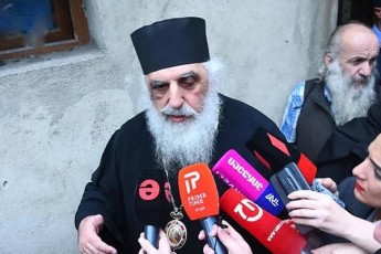 meufe-stefane-wina-xelisufleba-marTla-jalaTi-iyo-dRes-maTi-didi-jalaTi-tiris-da-striptizebs-atarebs-sasamarTloebze---ucxo-qveynebis-prezidentebis-imediT-cdilobs-Tavi-daixsnas