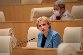 eka-sefaSvili-poloneli-eqimis-es-samarcxvino-saqcieli-emsaxureba-imas-rom-saakaSvilis-janmrTelobasTan-dakavSirebiT-dadgmuli-600-dRianis-speqtakls-hqondes-gagrZeleba
