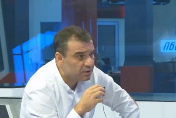levan-samuSia-lelo-iqneba-is-Zala-romelic-garRvevas-Seitans-orpolusianobaSi---Zalian-male-daiwyeba-axali-politikuri-centris-irgvliv-konsultaciebi