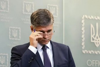 volodimir-zelenskim-britaneTSi-ukrainis-elCi-misi-kritikis-gamo-Tanamdebobidan-gaaTavisufla