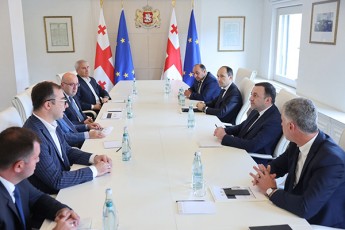 premier-ministr-irakli-RaribaSvilis-xelmZRvanelobiT-2023-wlis-rTvelis-mosamzadebeli-Sexvedra-gaimarTa