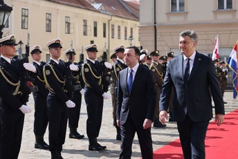 saqarTvelos-premier-ministri-xorvatiis-respublikis-premier-ministrs-qalaq-zagrebSi-Sexvda