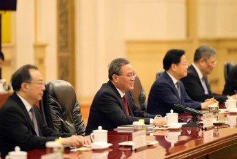 CineTis-premieri-irakli-RaribaSvils-vici-rom-meore-vadiT-marTavT-qveyanas-premier-ministris-rangSi-orive-vadis-ganmavlobaSi-Tqven-Rirebulad-migyavdaT-win-saqarTvelos-urTierToba-CineTTan-am-Zalisxmevas-didad-vafasebT