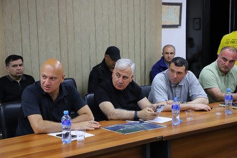onis-municipalitetis-meriaSi-sagangebo-TaTbiri-gaimarTa