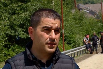 Salva-papuaSvili-axla-ar-aris-aqcionizmis-dro-politikosebisTvis---yvelafriT-arian-uzrunvelyofili-ara-mxolod-dazaralebulebis-ojaxis-wevrebi-aramed-aq-momuSave-adamianebic