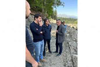TamTa-megreliSvili-giga-maqaraSvils-kaxi-kalaZe-aris-iq-sadac-qveyanas-uWirs-anu-SovSi-fexburTi-man-iTamaSos-am-umZimes-dros-visac-unda