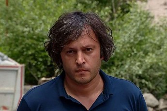 irakli-kobaxiZe-mZime-reaqcia-moyveba-nebismieri-kanonproeqtis-dainicirebas-romelic-daupirispirdeba-sicrues-ciliswamebas-gamova-erTi-ori-elCi-da-ityvis-rom-es-aris-rusuli-kanoni