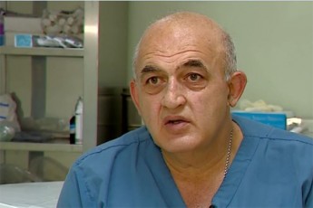 onis-klinikis-eqimi-pirvelebi-Semovidnen-axalgazrda-col-qmari-patara-bavSviT-gamoviqeciTo-gamoaswres