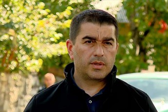 Salva-papuaSvili-ramdenime-axali-gza-gaiWra-yvela-monakveTTan-SesaZlebelia-misvla-da-teqnikiT-muSaoba