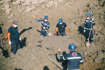 stiqiis-zonaSi-samZebro-samuSaoebi-meTormete-dRea-aqtiurad-mimdinareobs---maSvelebis-mier-kidev-erTi-cxedaria-napovni