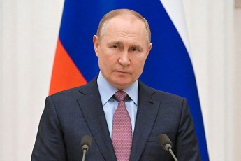 vladimer-putini-nato-s-qveynebs-sargeblis-miRebis-mizniT-axali-konfliqtebis-provocirebaSi-sdebs-brals