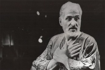 msaxiobi-gogi-xarabaZe-gardaicvala