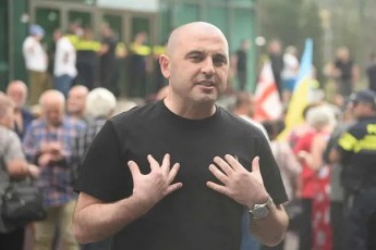 levan-xabeiSvili-stiqiis-zonebSi-diax-ew-valinkebiT-Cavdivar-da-baxilebiT-ar-mivdivar