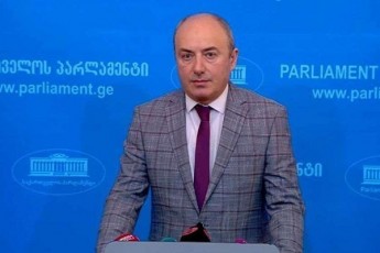 guram-maWaraSvili-nacmoZraobaze-am-ew-politikuri-partiis-Sesaxeb-erTaderTi-rac-ainteresebs-sazogadoebas-is-aris-Tu-ramden-nawilad-arian-dayofilebi-vin-romel-frTas-warmoadgens-rom-rogorme-ar-moxdes-sazogadoebaSi-areulobis-Setana