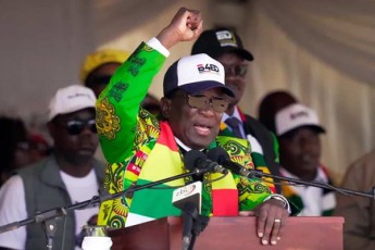 zimbabves-prezidenti-samoTxeSi-moxvdeba-yvela-vinc-arCevnebSi-Cems-partias-miscems-xmas