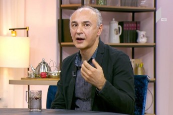 giorgi-maisuraZe-Zalian-ar-mindoda-feisbuk-statusiT-melaparaka-Tamar-mefeze-magram-ukve-imxela-umecrebaTa-korianteli-datrialda-