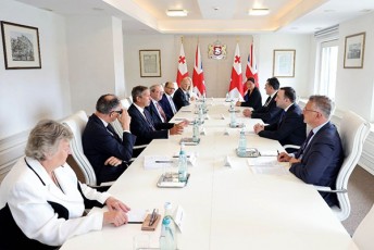 jonaTan-janogli-irakli-RaribaSvils-SevxvdiT-imisTvis-rom-mxardaWera-gamogvexata-saqarTvelos-evro-atlantikuri-ambiciebis-teritoriuli-mTlianobisa-da-gaerTianebul-samefosTan-ufro-mWidro-TanamSromlobis-ideisadmi