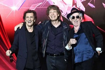 The-Rolling-Stones-i-axal-alboms-uSvebs